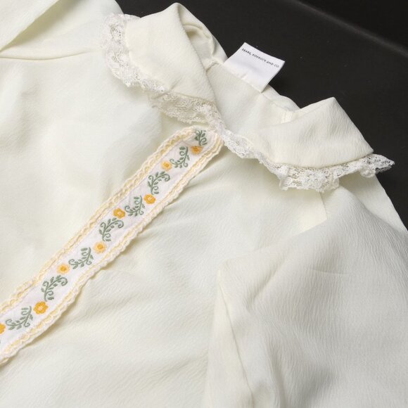 Vintage SEARS Baby Onesie Romper Sleeper Clothing Poly Cream Lace Buttons 1970s - Picture 4 of 8